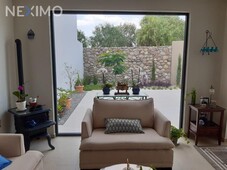 casas en venta - 176m2 - 3 recámaras - corregidora - 3,450,000