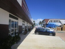 se renta local comercial de 96.34 m2 blvd.