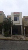 3 recamaras en venta en fraccionamiento floresta altamira