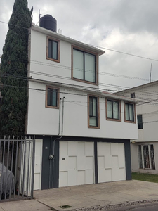 Renta Cuarto Independiente Con Baño En Barrio 18,circuito Cuemanco, Xochimilco