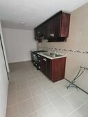 BONITA CASA EN VENTA RECIEN REMODELADA EN CIUDAD BRISA