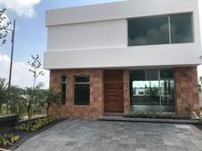 casa en venta fraccionamiento el olivar altozano morelia