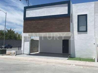Casa nueva en venta, a trece minutos del Tec de Monterrey, Torreon Coahuila