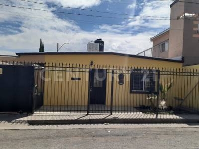 Casa en venta en colonia Las Granjas, Chihuahua