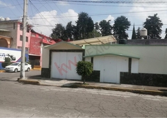 Casa en venta en San Mateo Atenco, Santa Elena, a 2 cuadras de Paseo Tollocan.