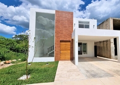 Doomos. Casa Nueva en venta con ventanal de 6 metros de altura en Conkal Yucatán