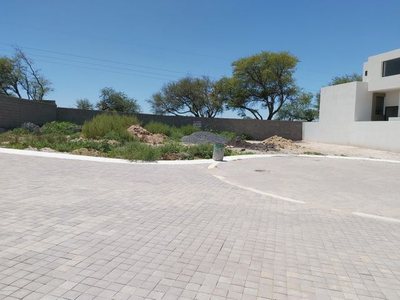 18-4322 Terreno En Fracc. Privado Corregidora Querétaro