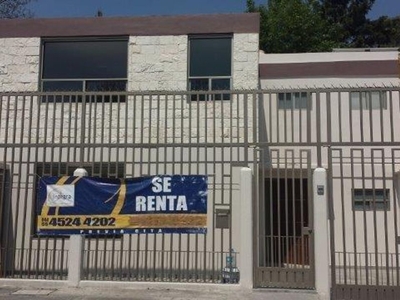 Casa en renta Circuito Músicos, Ciudad Satélite, Naucalpan De Juárez, Estado De México, México