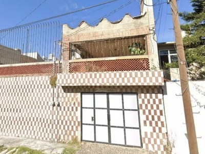 Casa en venta C. La Montaña 64-mz 007, Mz 007, Benito Juárez, 57000 Nezahualcóyotl, Estado De México, México