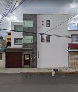 Casa Habitación En La Colonia Claveria, Alcaldía, Azcapotzalco (r6)