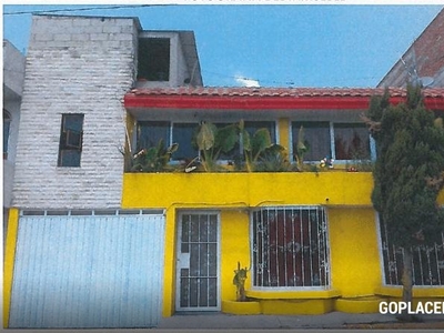 Casa en Venta - Barrio la Trinidad, Barrio La Trinidad - 8 habitaciones