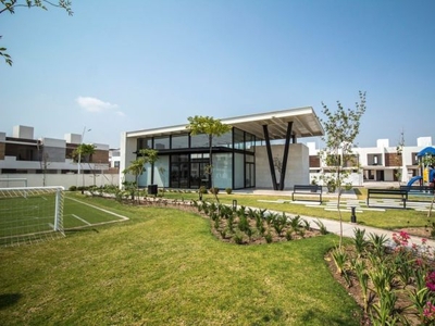 Casa Murcia en venta en residencial privado al sur de León, Gto