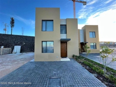 Zibatá - VENTA, casa con área de lavado techada