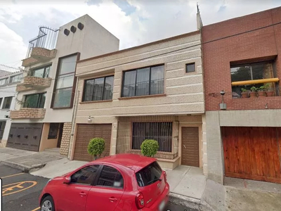 A La Venta; Casa En Remate Bancario En La Colonia Alicante, Benito Juarez