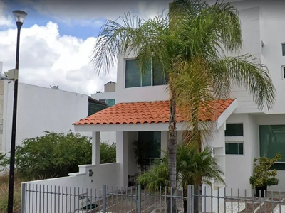 Casa En Jurica, Queretaro, A Un Super Precio De Remate Bancario