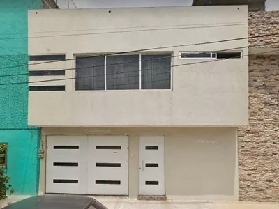 Casa En La Perla, Nezahualcoyotl, Gran Precio De Remate Bancario