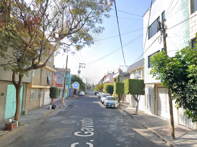 Casa en venta Benito Juárez, Nezahualcóyotl, Estado De México, México