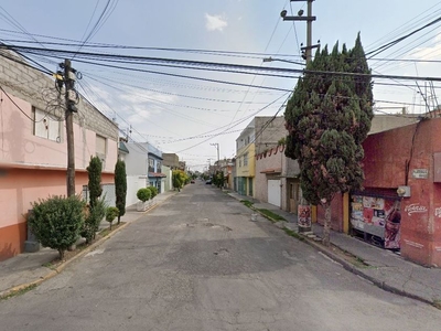 Casa en venta Calle Plateros, Metropolitana 1ra Sección, Ciudad Nezahualcóyotl, Estado De México, México