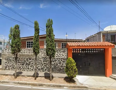 Casa En Venta En Pedregal De San Nicólas, Tlalpan, A Precio De Remate Bancario