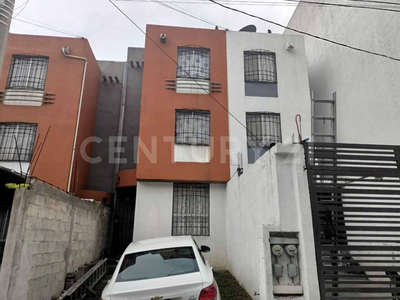 Casa En Venta, Tres Niveles, Cumbres Nicolás Romero