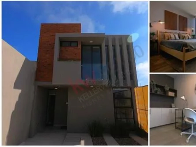 Casas En Venta En Queretaro Zakia Con Recamara En Planta Baja Y Casa Club Con Alberca Y Seguridad