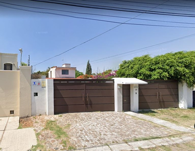 En Jurica, Queretaro; Casa A Precio De Remate Hipotecario