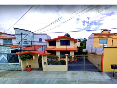 Casa En Venta , Calle Flamingos, Colonia Las Arboledas, Atizapán. Estado De Mexico