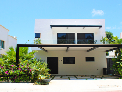 Impresionante Casa En El Centro De Cancun