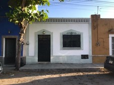 casa de dos recámaras en venta en el centro de mérida