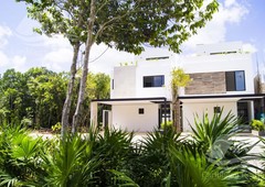 Doomos. Casa en Venta en Cancun Aqua / Codigo: B-ALDV1281