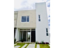 Doomos. Casa en venta en San Antonio El Desmonte 21261AL