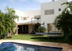 doomos. excelente casa en venta 4 recamaras villa magna cancun c1501