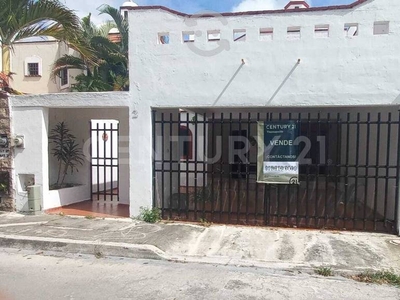 CASA EN VENTA EN CANCUN