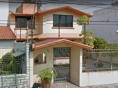 Casa A La Venta En Las Arboledas, Maravilloso Remate Bancario