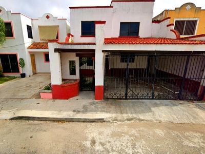 Casa En Venta En Colonia Vista Alegre, Mérida Yucatan.