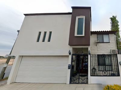 Casa En Venta En La Cima, Reynosa, Tamaulipas