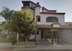 Casa en venta en fraccionamiento residencial revolución, San Pedro Tlaquepaque, Jalisco