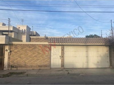 Casa de una planta en Venta en Ampliación los Ángeles, Torreón Coahuila