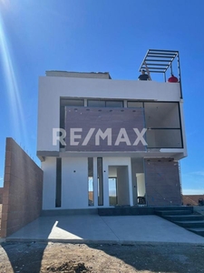 Home for sale in Baja