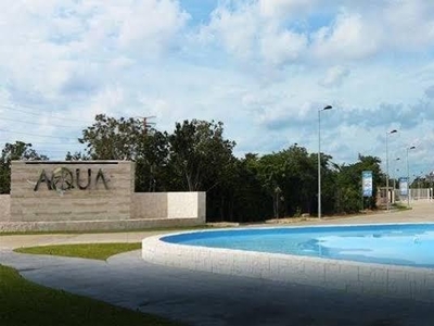 RENTA CASA EN AQUA RESIDENCIAL CASA CLUB CON GIMNASIO