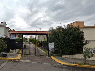 Casa en condominio en venta Mina De Tepojaco, Unidad San Buenaventura, San Buenaventura, Estado De México, México