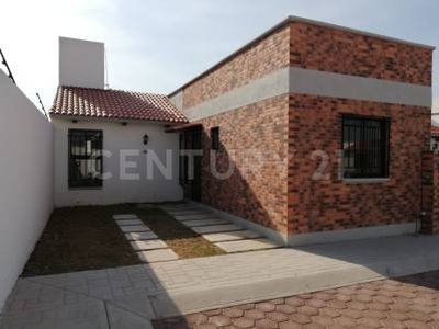 Casa en Renta en Cipreses V, San Juan del Río, Querétaro.