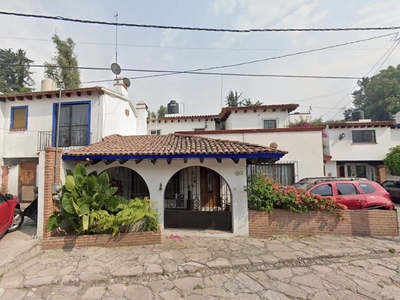 Casa en venta Cjon. Del Estribo 20, Mz 007, Rincon Colonial, Ciudad López Mateos, Estado De México, México