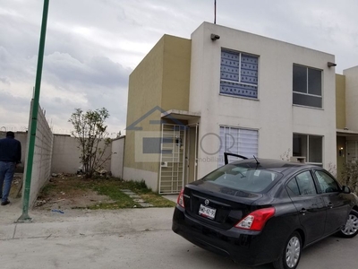 Casa en venta Valle De San Felipe, Paseos Del Valle, Estado De México, México