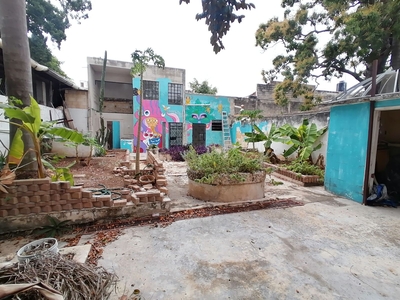 Doomos. Casa en Renta en Merida zona centro