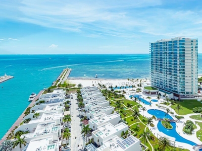 Doomos. Departamento en Venta o Renta en Cancun Harbour beach