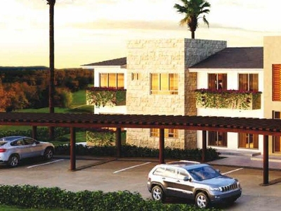 Doomos. RENTA TOWN HOUSE EN SERENA COUNTRY CLUB MERIDA