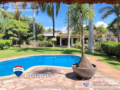 Doomos. Venta de casa en privada, Col. Palmira, Cuernavaca, MorelosClave 4617