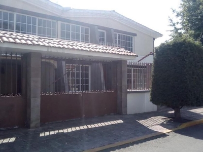 Casa en renta San Jerónimo Chicahualco, Metepec