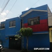 Casa en Venta en Iztapalapa - 4 recámaras - 3 baños - 200 m2